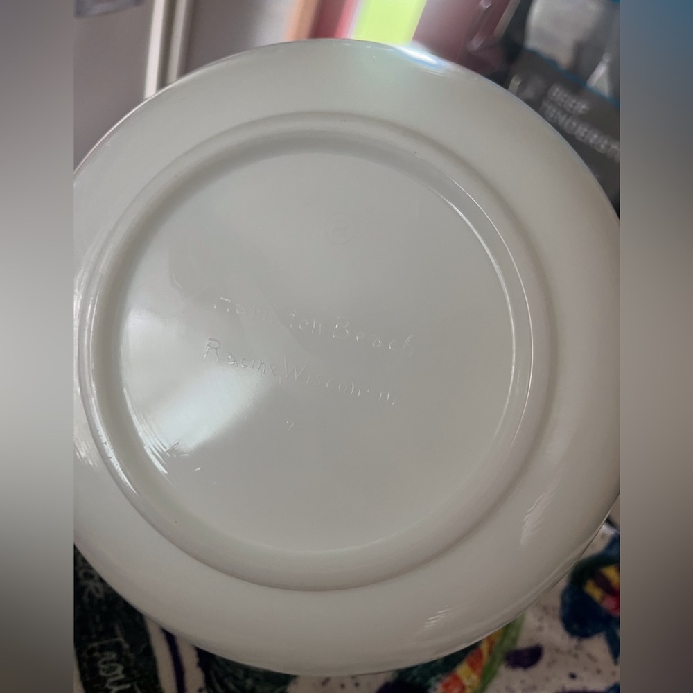 Pyrex Hamilton Beach #7 Large White Milk Glass Ribbed Mixing Bowl - Picture 5 of 5